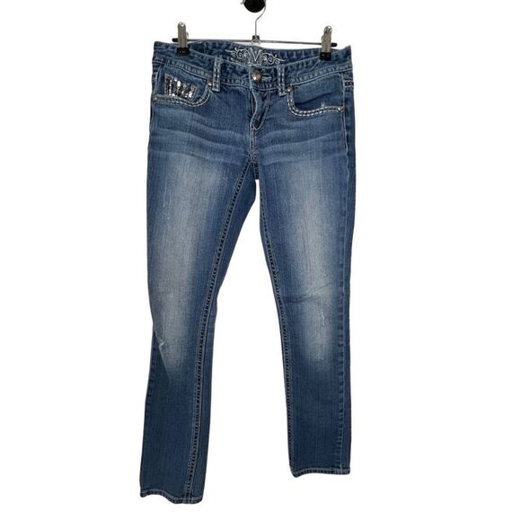 Maurice’s Premium Bootcut Jeans With Sequin Detail - Picture 1 of 6